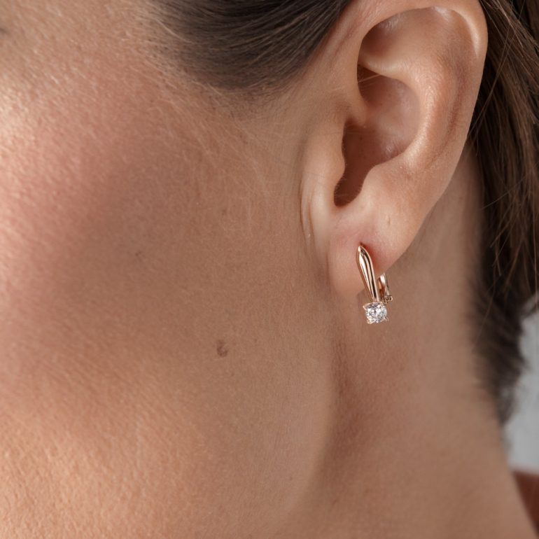 Rose gold earrings with cubic zirconia