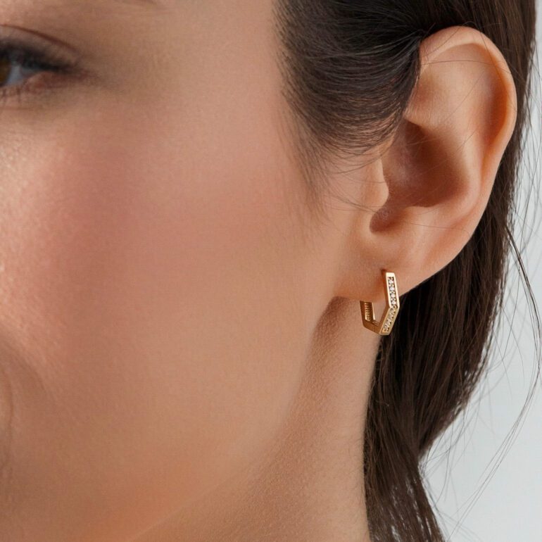 Auksiniai auskarai su cirkoniais