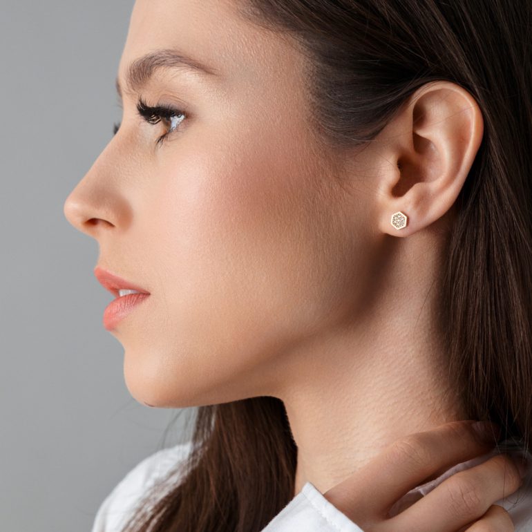 auksiniai auskarai su cirkoniu