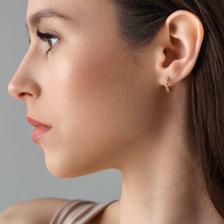 auksiniai auskarai rinkutės su cirkoniais