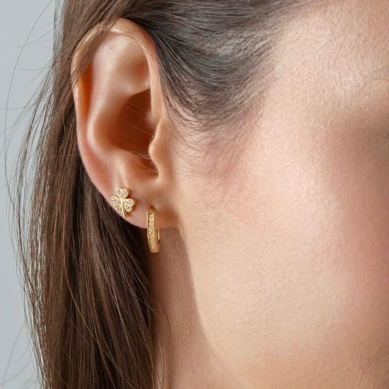 Auksiniai auskarai su cirkoniais