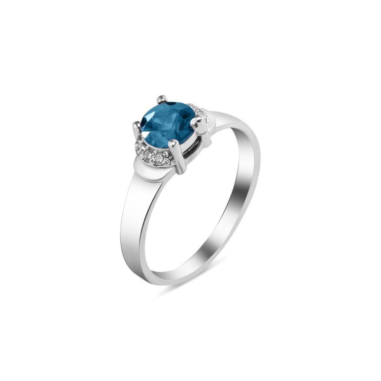 Sterling silver ring with London blue topaz and fianits