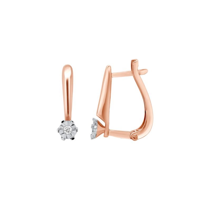 Rose gold earrings with diamonds
