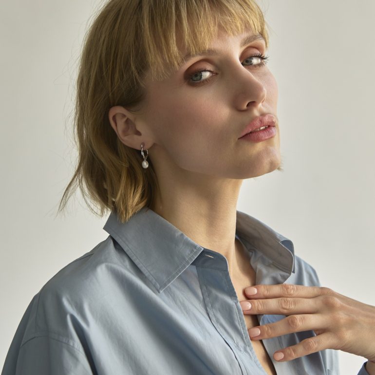 Sterling silver hoop earrings with pearls