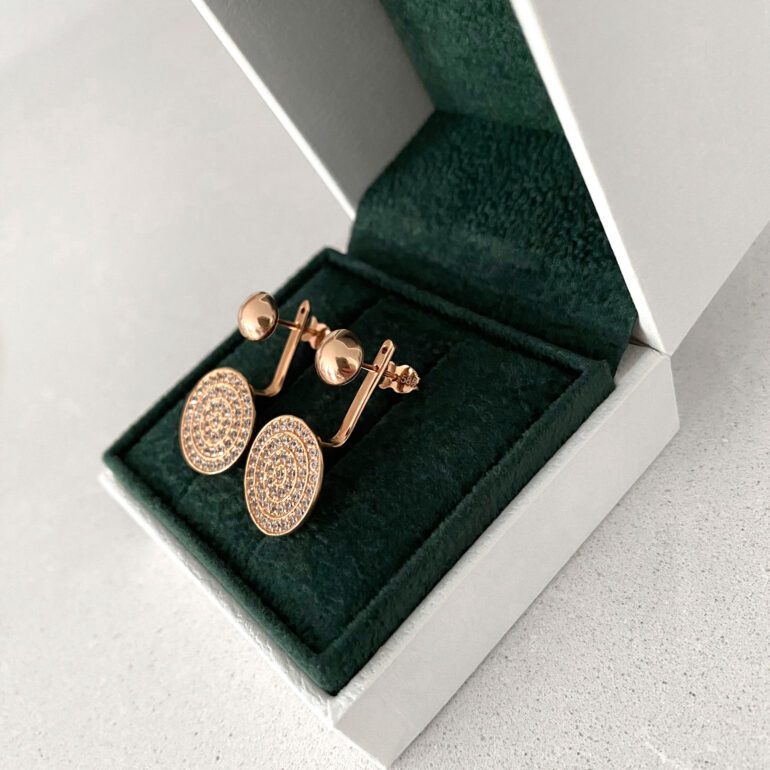 Rose gold stud earrings with cubic zirconia