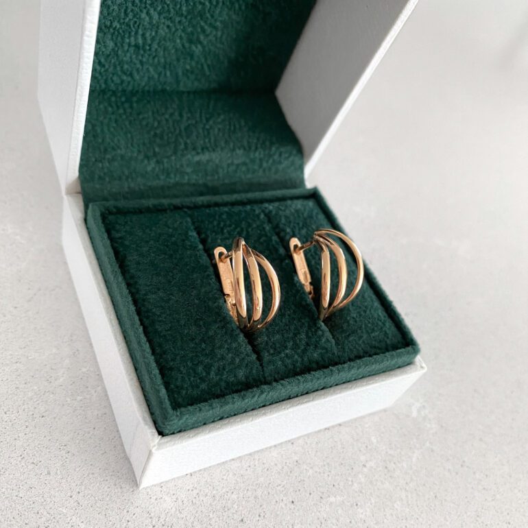 Rose gold earrings