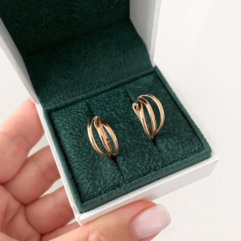 Rose gold earrings
