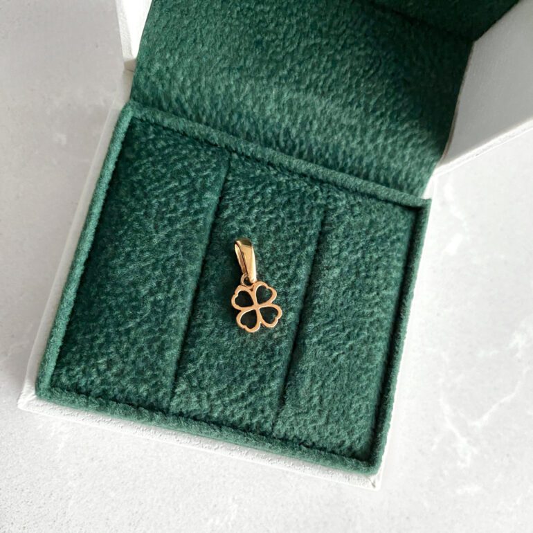 Rose gold pendant - Four-leaf clover