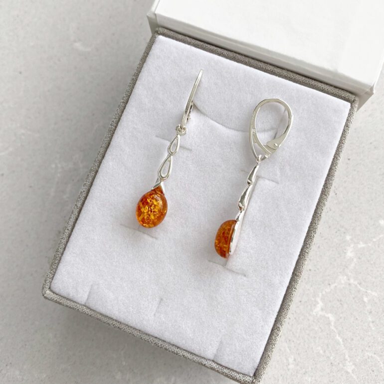 Sterling silver dandling earrings with amber