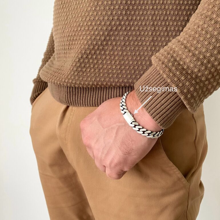 Modernaus matinio šlifavimo sidabrinė tamsinsta apyrankė vyrams