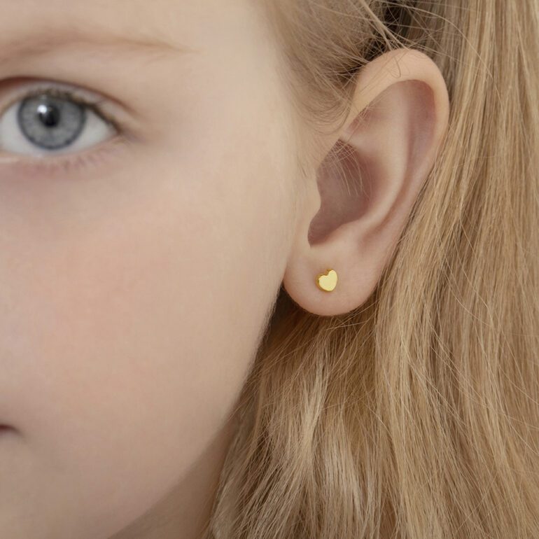 Vaikiški geltono aukso užsukami auskarai - širdelės