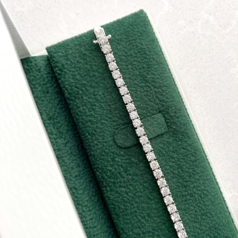 Sterling silver Tennis bracelet with cubic zirconia
