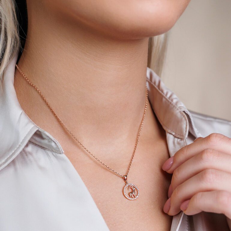 Auksinis Pakabukas - Zodiako Ženklas Ožiaragis