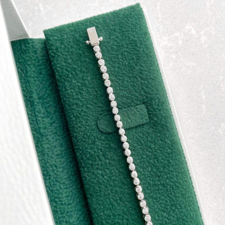 Sterling silver Tennis bracelet with cubic zirconia