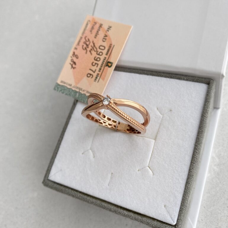 Rose Gold Ring With Cubic Zirconia
