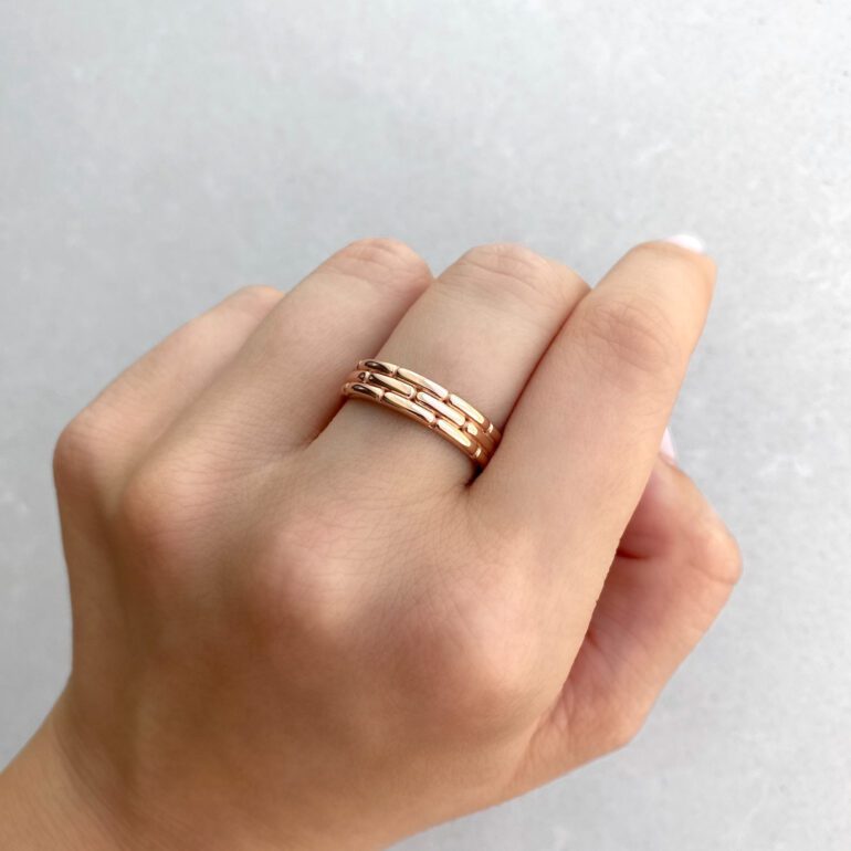 Rose gold ring