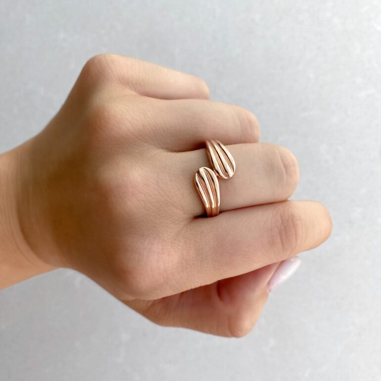 Rose gold ring