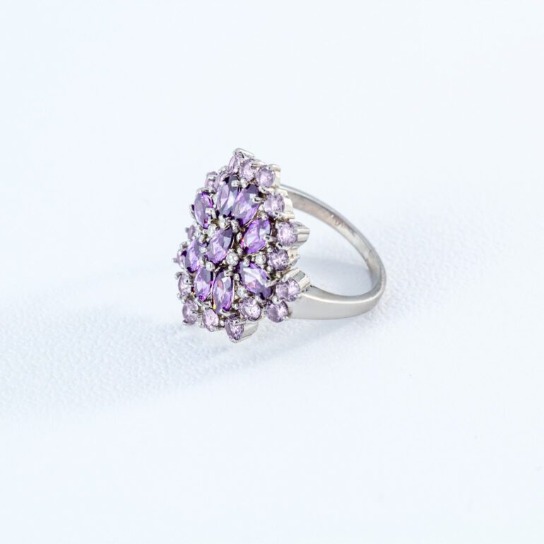 Sterling silver ring with alexandrite and fianit