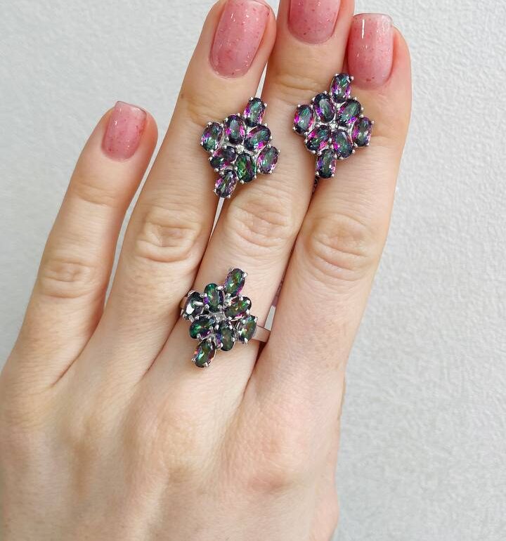 sidabriniai-auskarai-su-nano-mistiniai-topazai