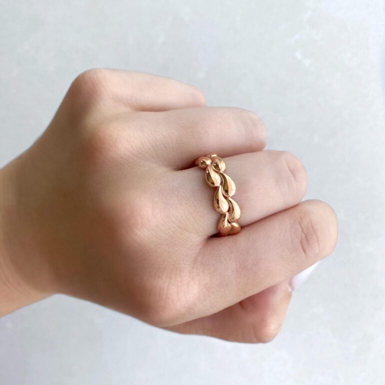 A modern rose gold ring