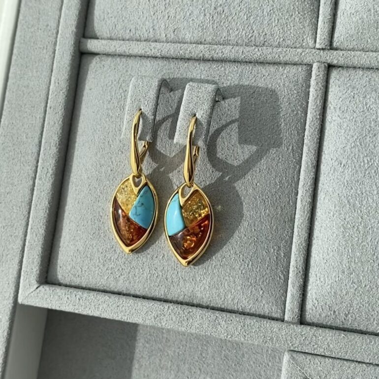 Auksu Dengti Sidabriniai Auskarai Su Gintaru Ir Turkiu