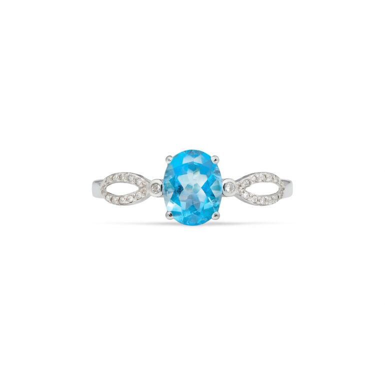 Sterling silver ring with topaz and cubic zirconia