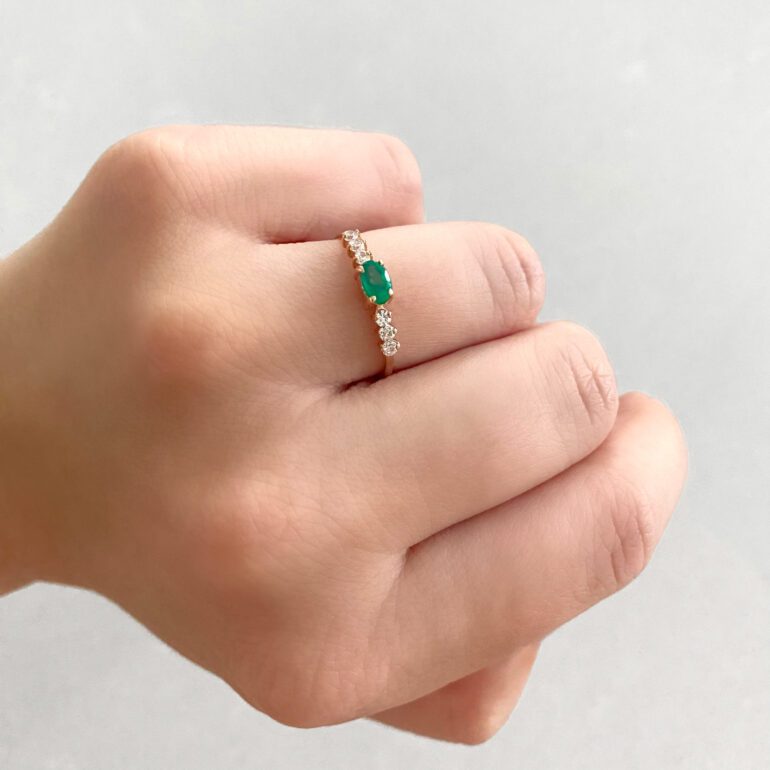 Rose gold ring with green quartz and cubic zirconia