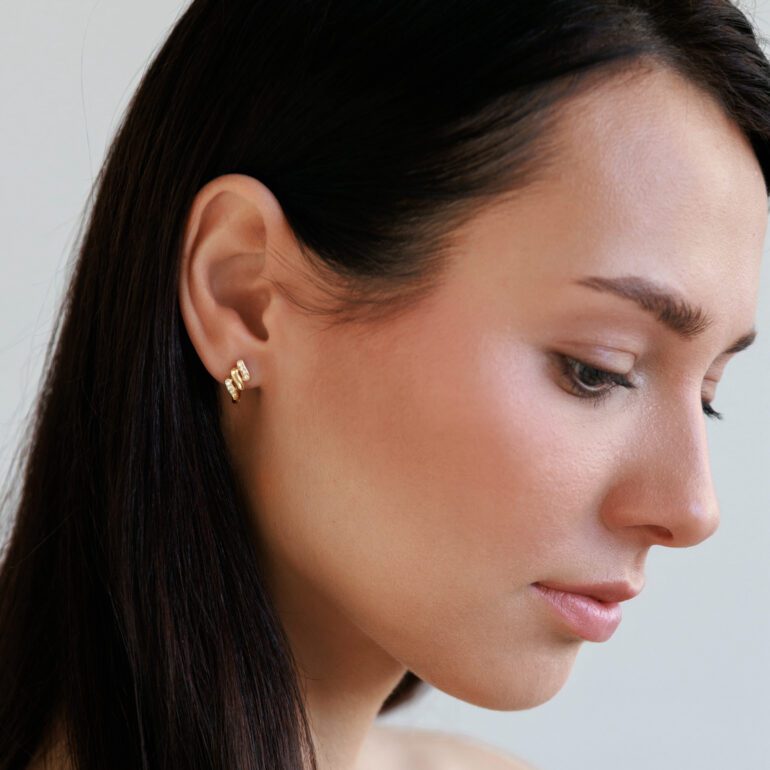 Yellow gold earrings with cubic zirconia