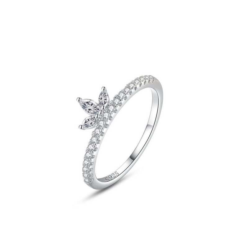 Sterling Silver Ring With Cubic Zirconia