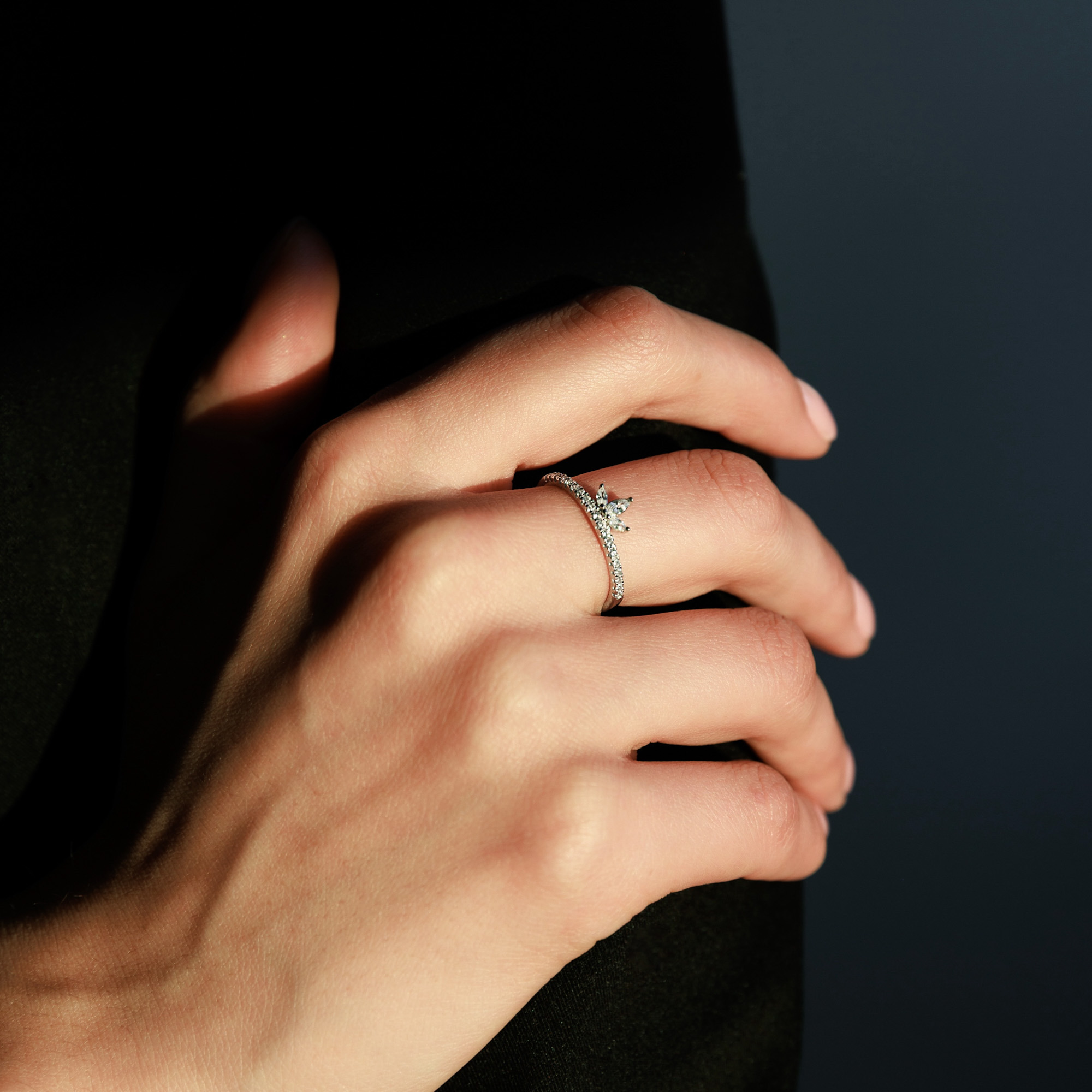 Sterling silver ring with cubic zirconia