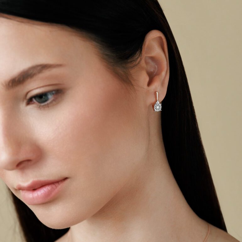 Auksiniai Auskarai Su Deimantais