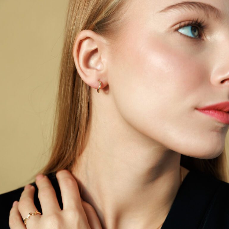 Geltono Aukso Auskarai - Rinkutės