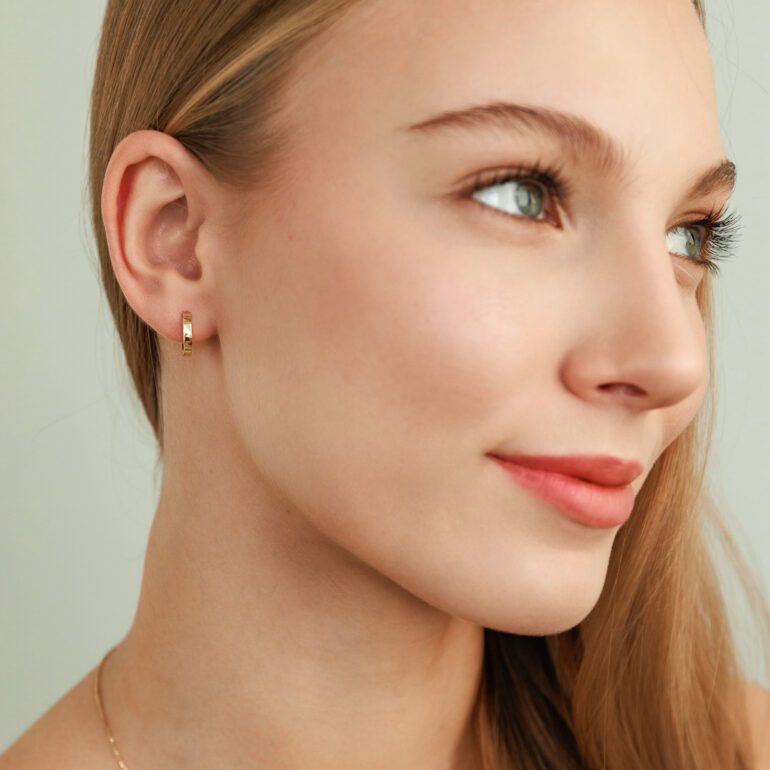 auksiniai auskarai - rinklutės