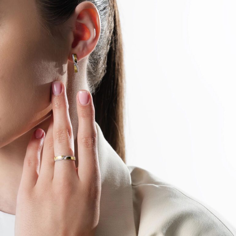 Auksu Dengti Sidabriniai Auskarai Su Cirkoniais