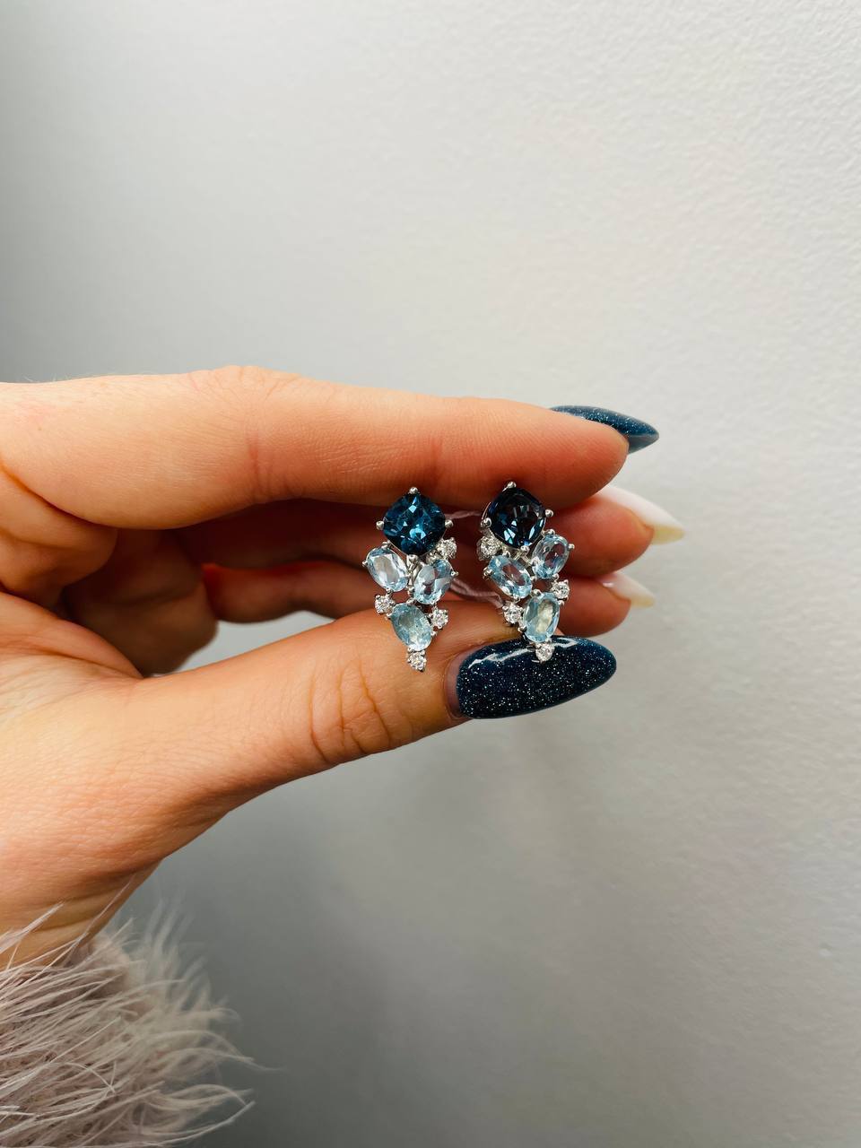 Sidabriniai Auskarai Su Topazais