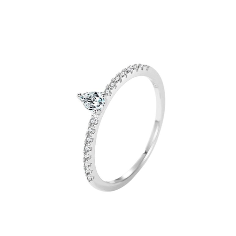 Sterling Silver Ring With Cubic Zirconia
