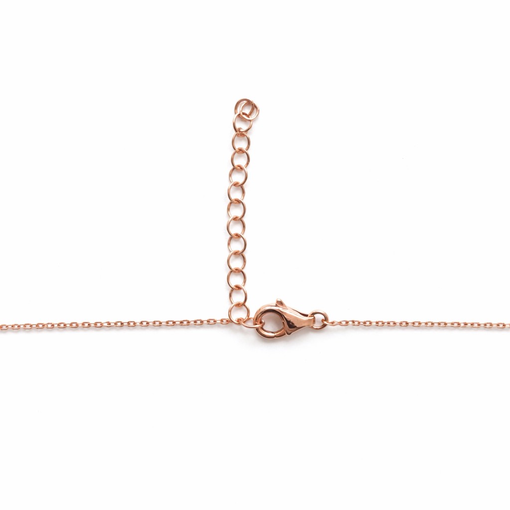 Auksinė grandinėlė su deimanto pakabuku