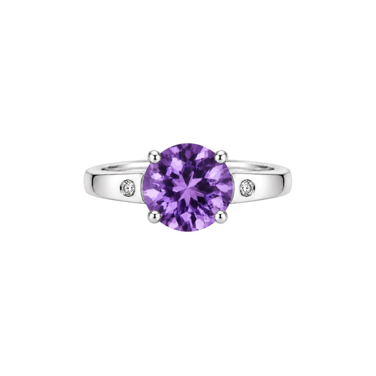 Sterling Silver Ring With Amethyst